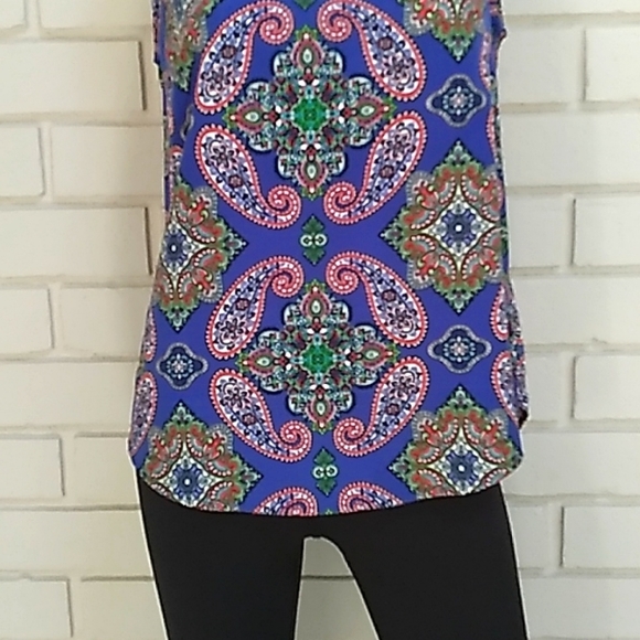 Renee C. Paisley Multicolored Sleeveless Blouse. Size Small. - Picture 3 of 9